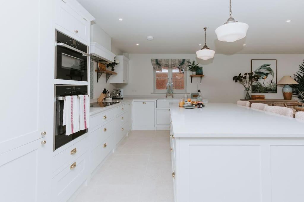 Hayward House, Hot Tub, Large Garden Villa Henley-on-Thames Eksteriør bilde
