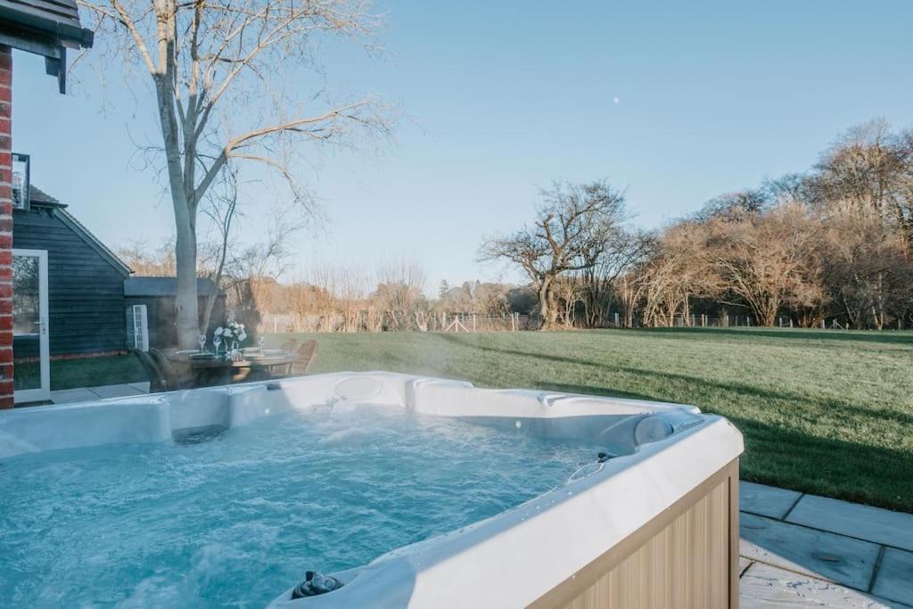 Hayward House, Hot Tub, Large Garden Villa Henley-on-Thames Eksteriør bilde